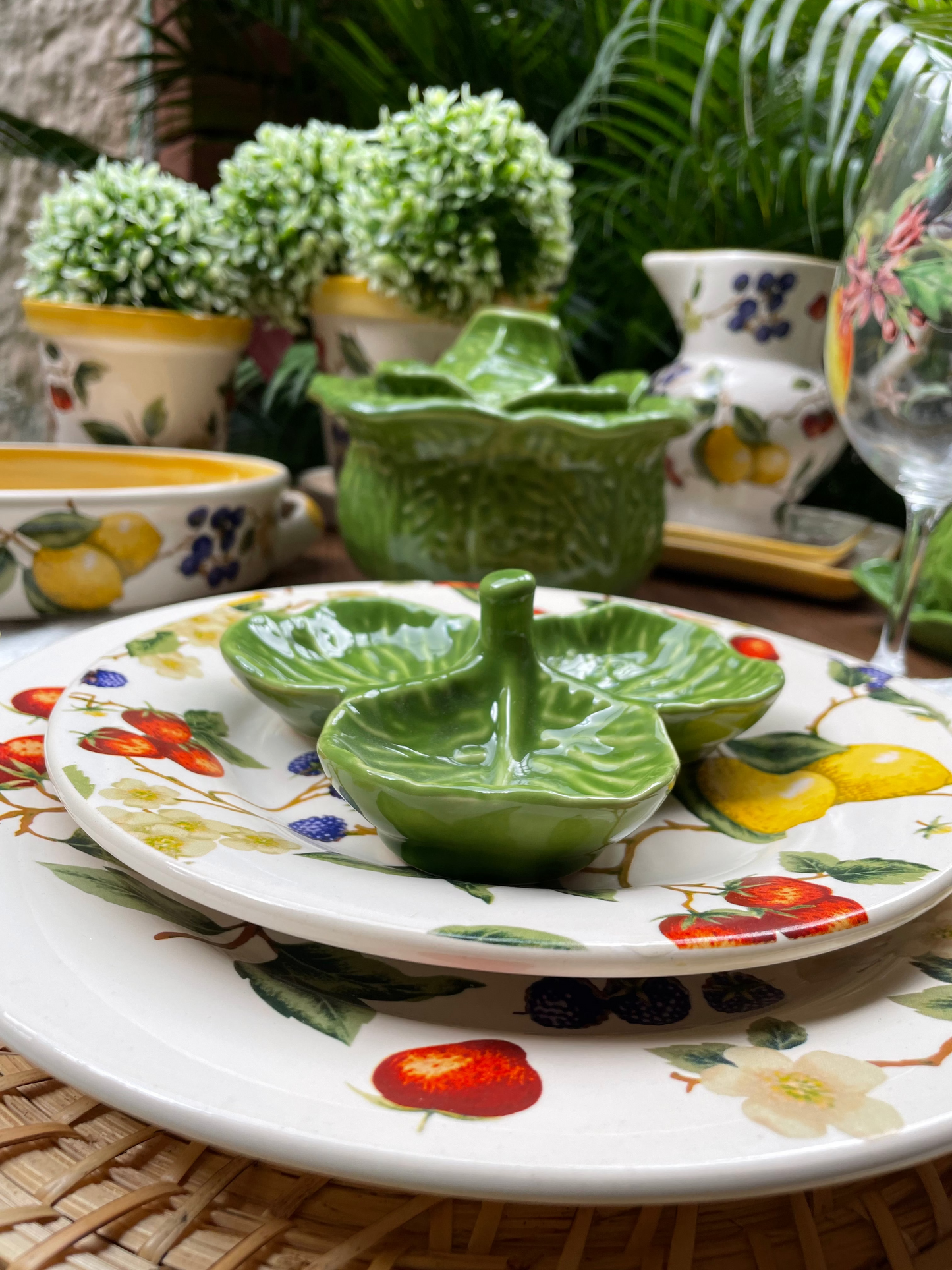 tableware