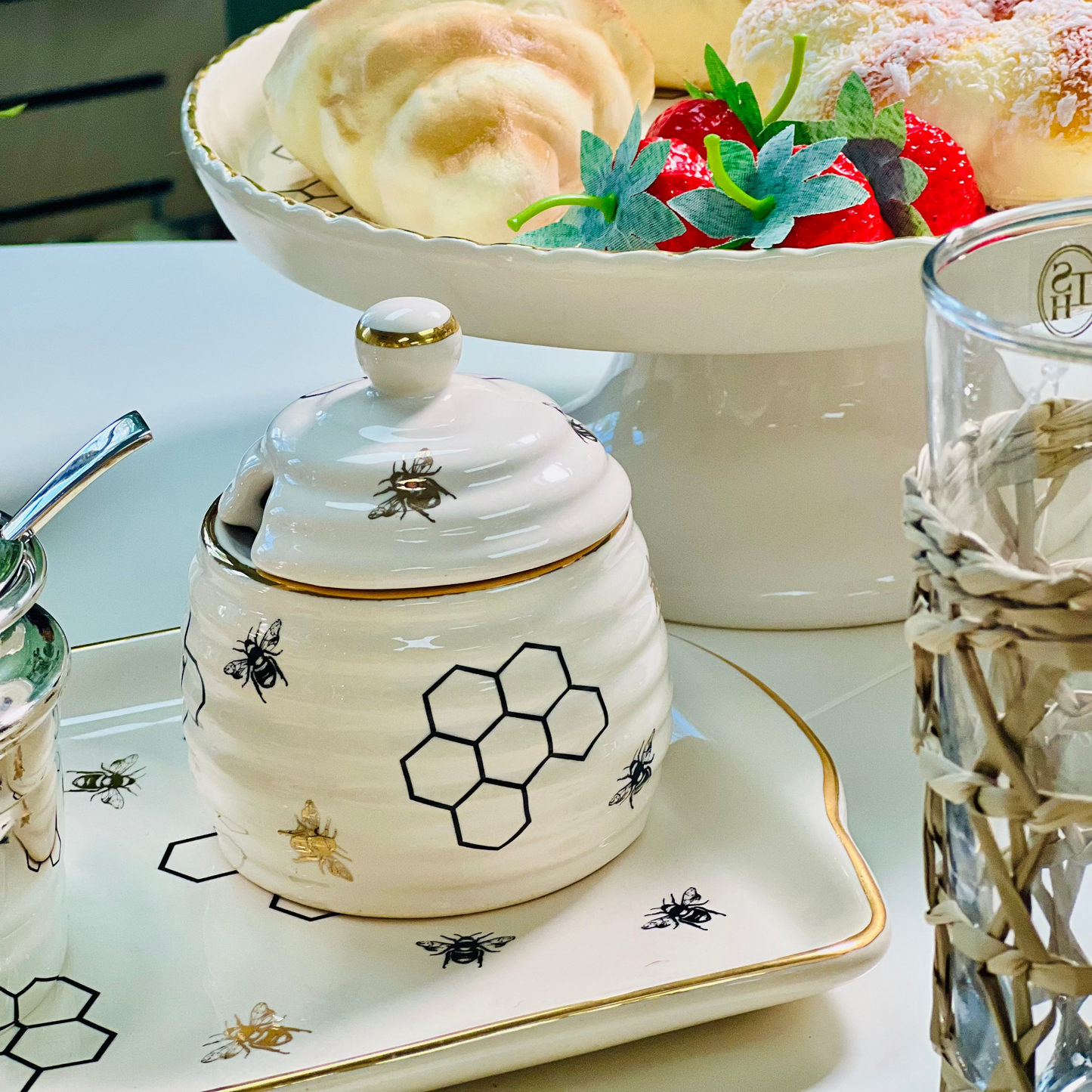 Luiz Salvador HoneyComb Honey Pot