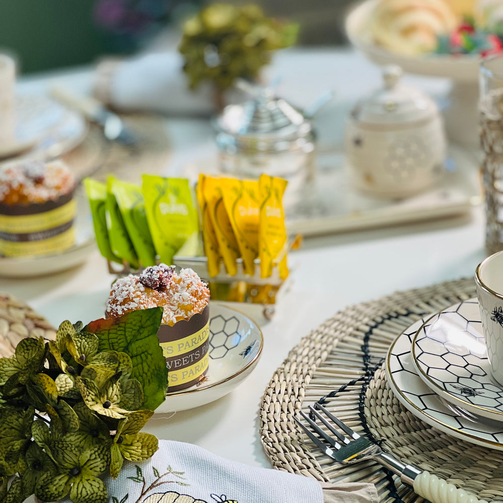 Luiz Salvador Honeycomb Bread Plate