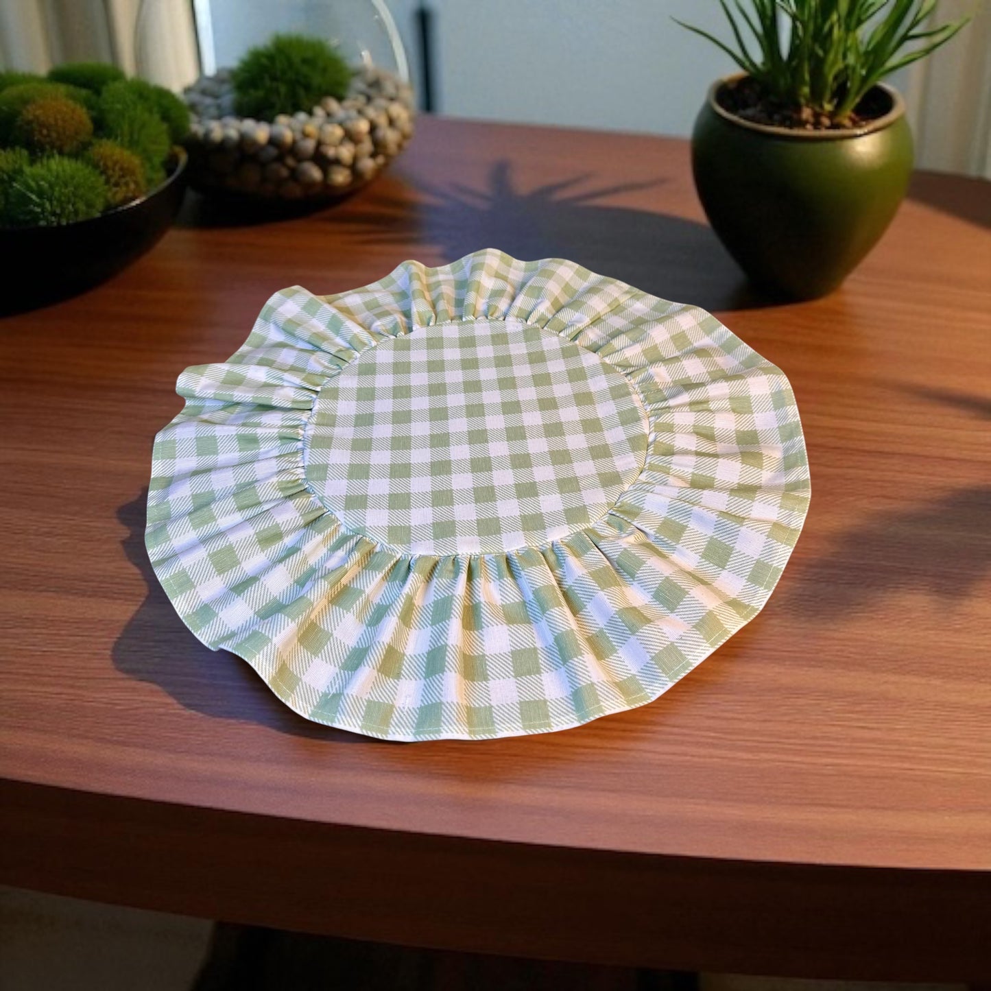 Light Green Plaid Round Ruffle Placemat